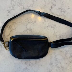 HOBO Fern Belt Bag /  Crossbody Bag, Black leather